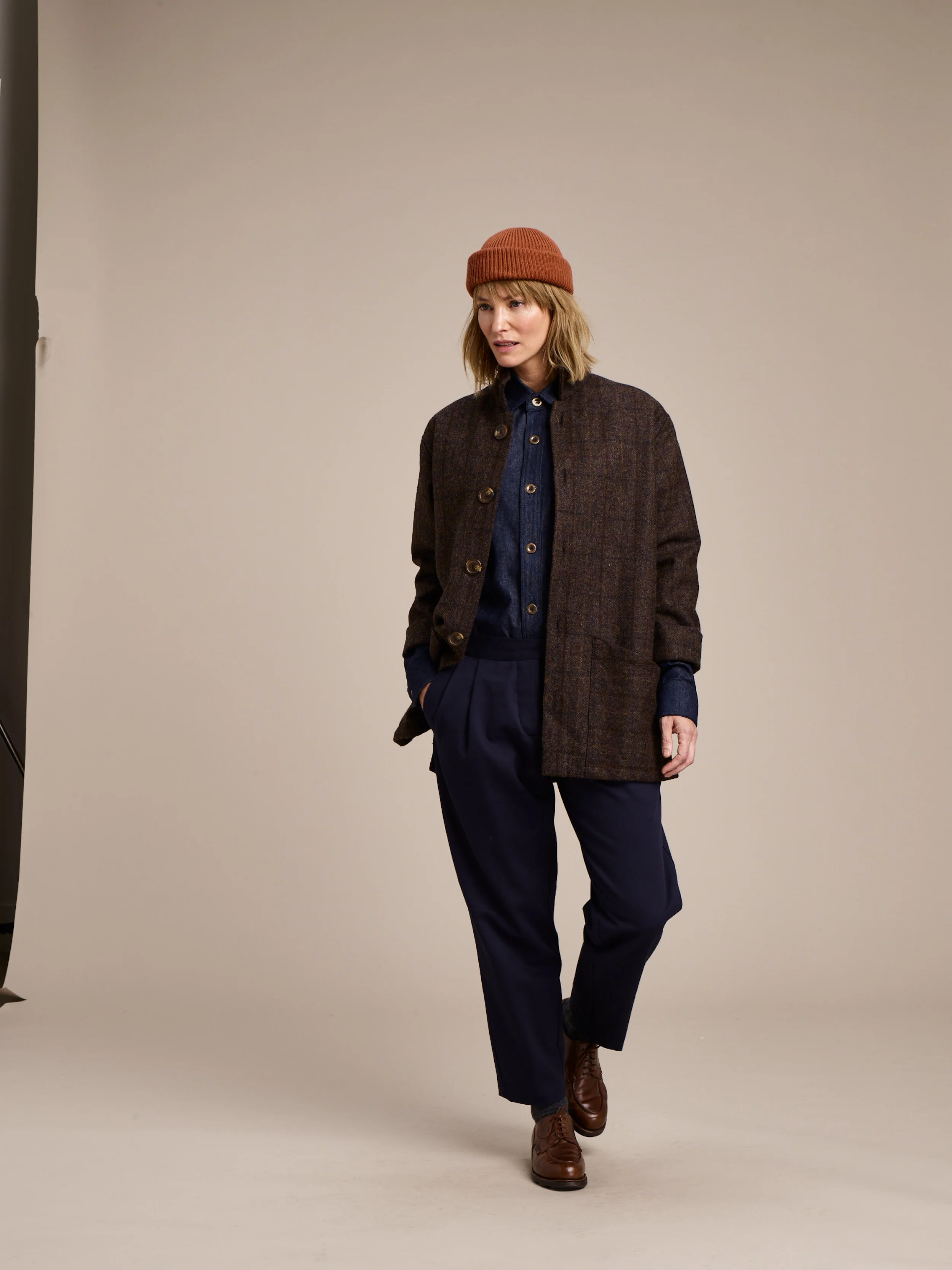 Cropped Trouser Navy - Image 3