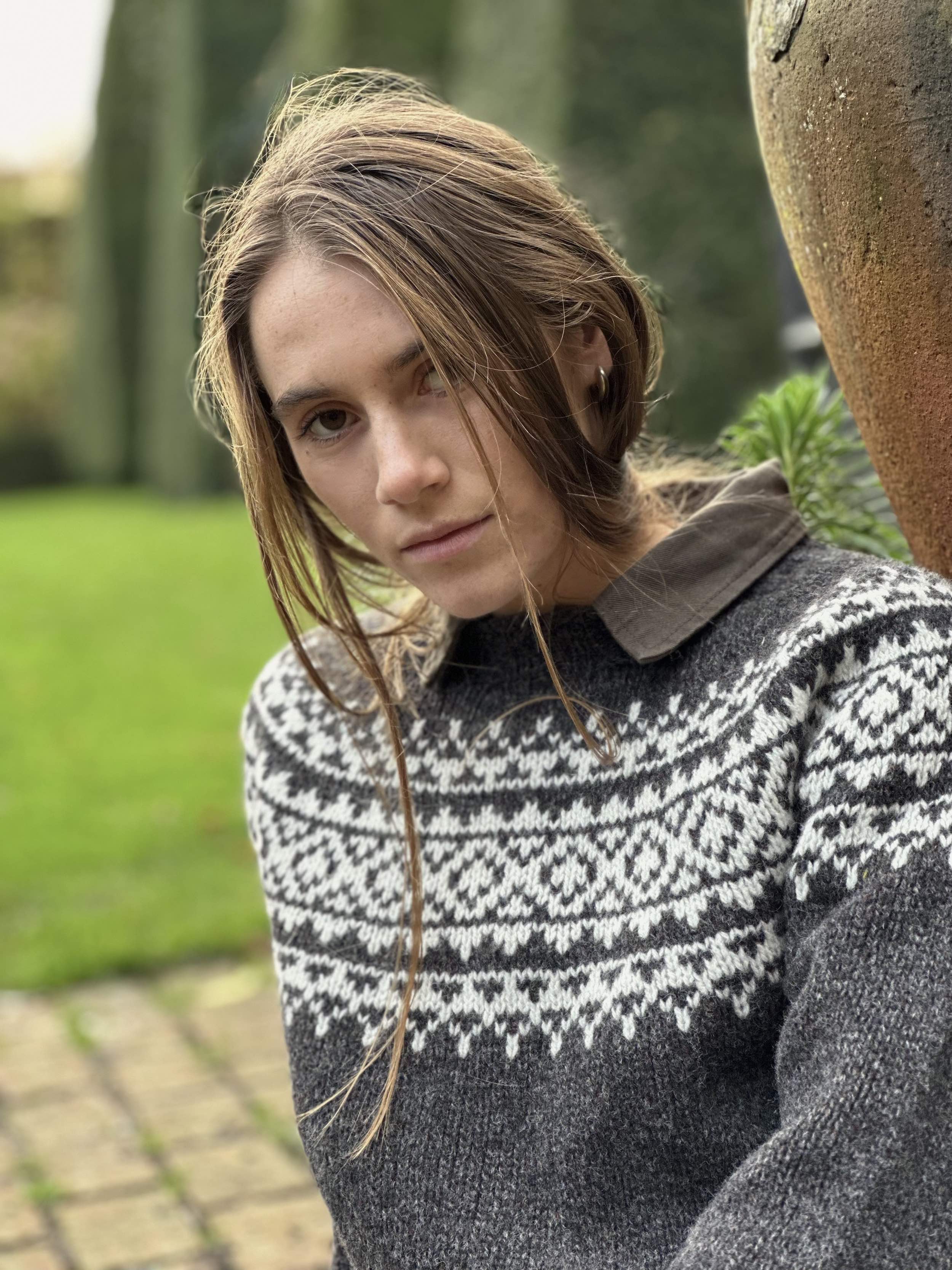 Heavy Yoke Crew Neck Sweater - Image 4