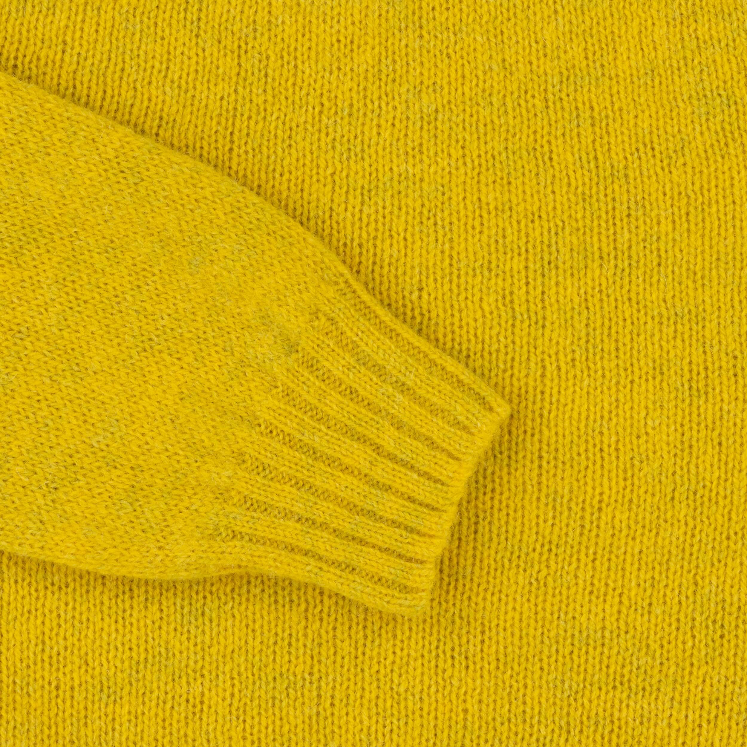 Shetland Lambswool Jumper in Acid - Image 4