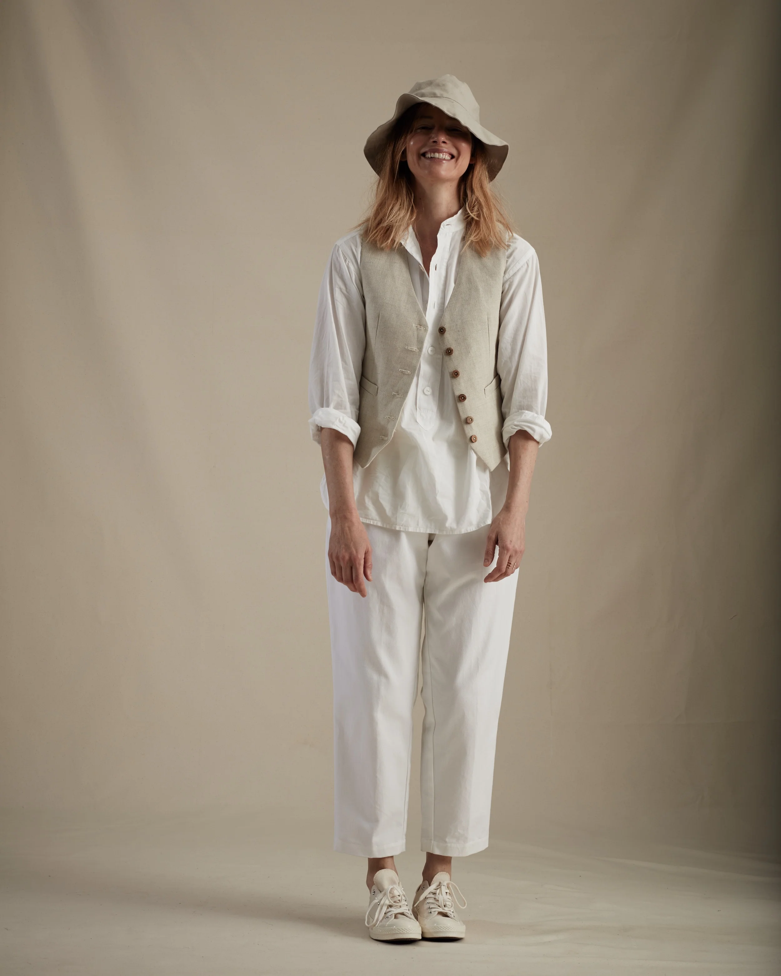 Women's Linen Waistcoats - Image 3